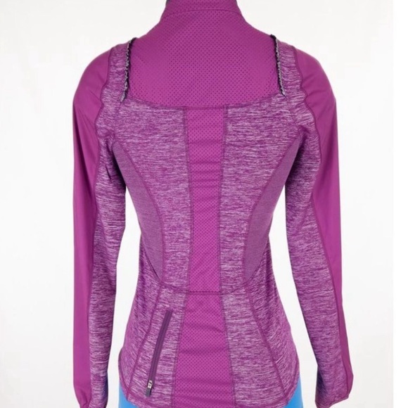 Featherweight Hybrid Jacket Dew Berry Black - Picture 9 of 10